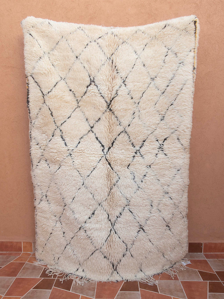Moroccan Berber rug - Beni Ourain 280