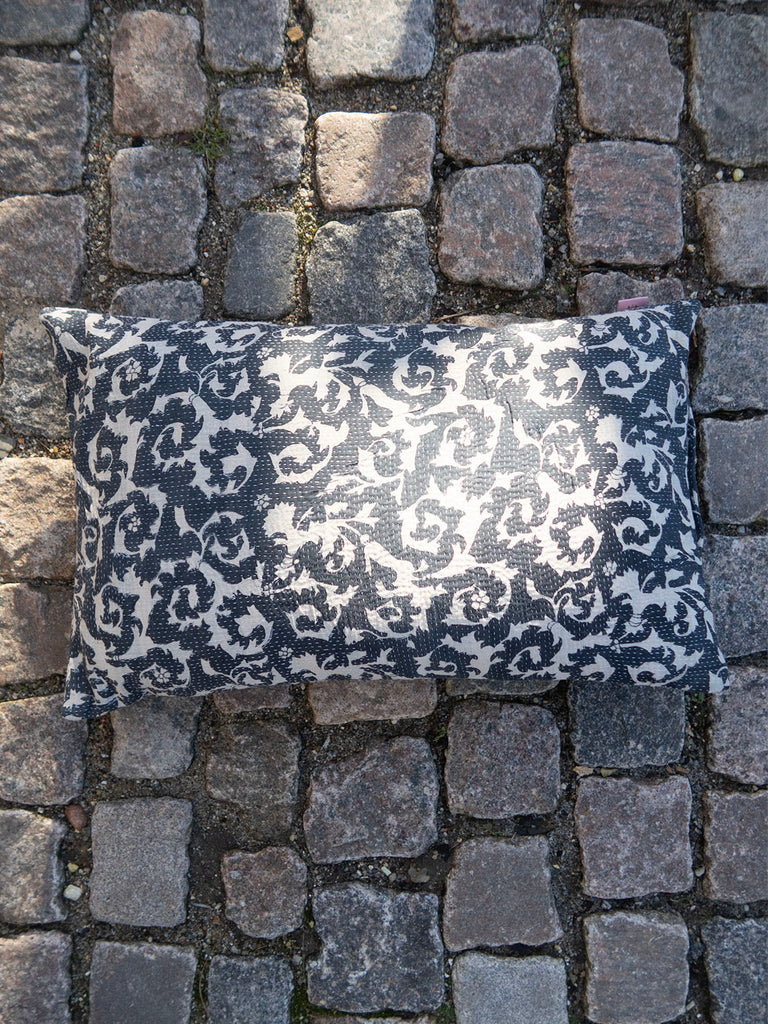 Kantha Cushion S - 13