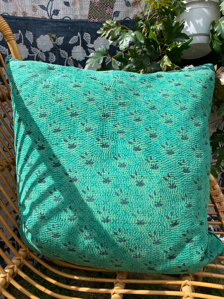 Indisk kantha pude L - 469