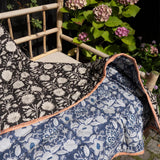 Quilted blanket – 02 Midnight Garden / Black Flower