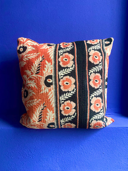 Indian Kantha Pillow M - 186