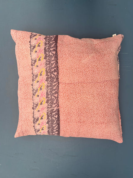 Indisk kantha pude L - 272