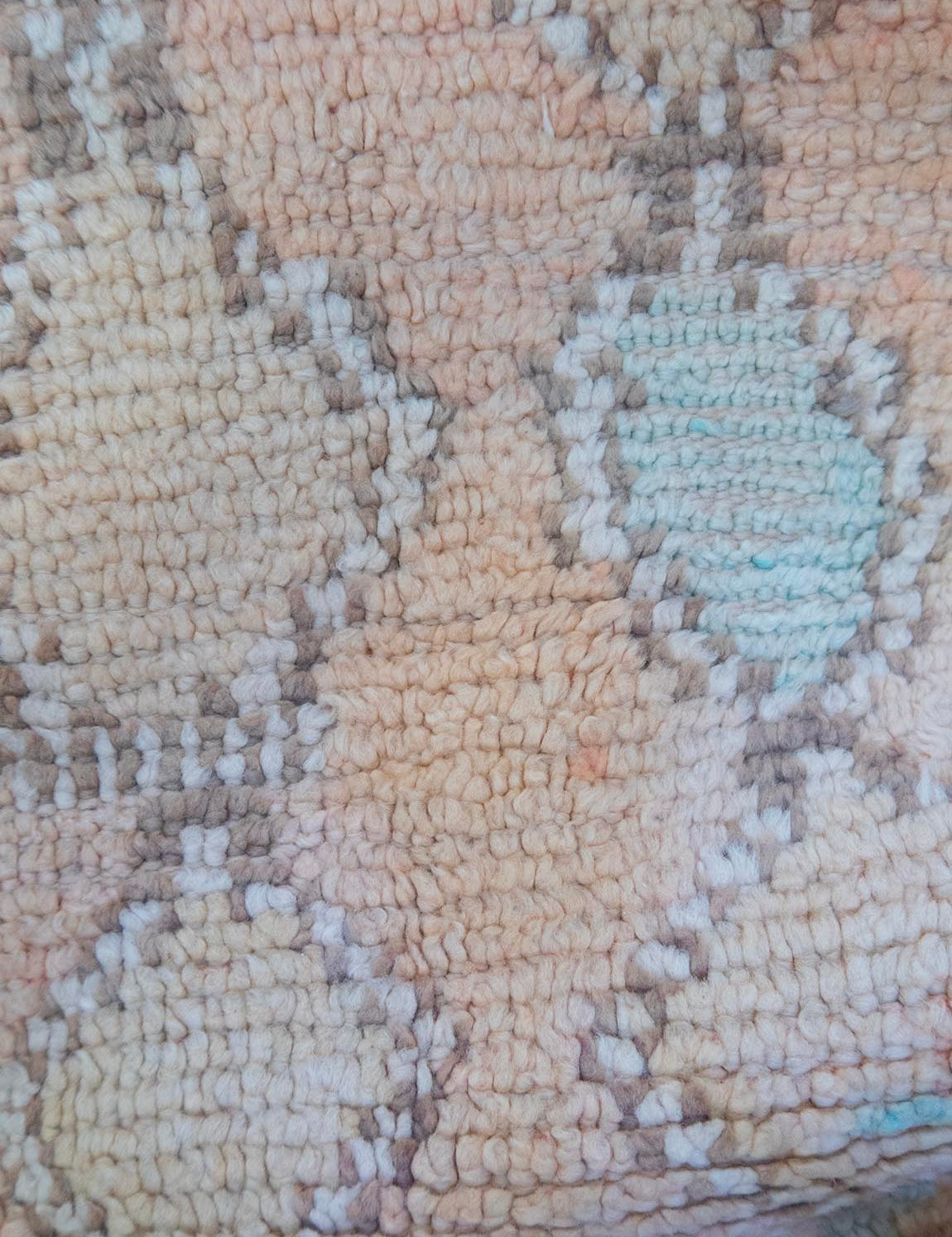 Moroccan Vintage Rug - Boujaad 232