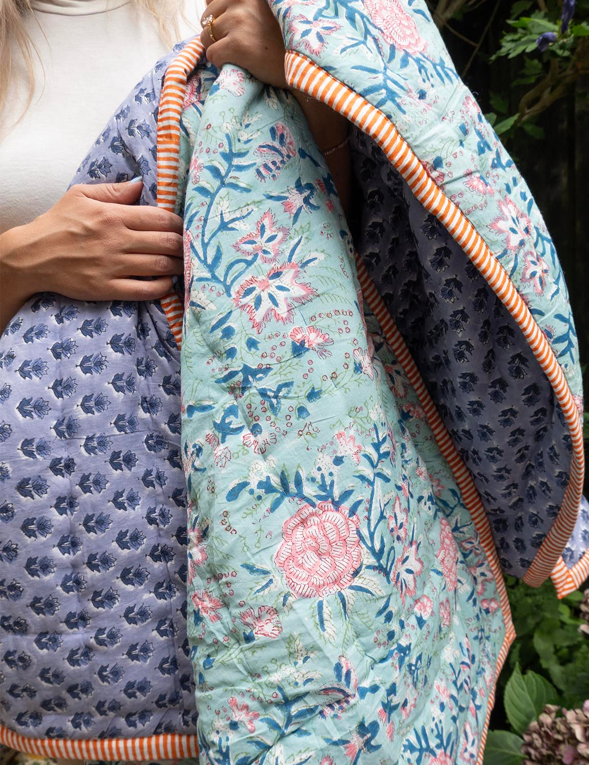 Quiltet tæppe -  24 Mint/Warm Blue