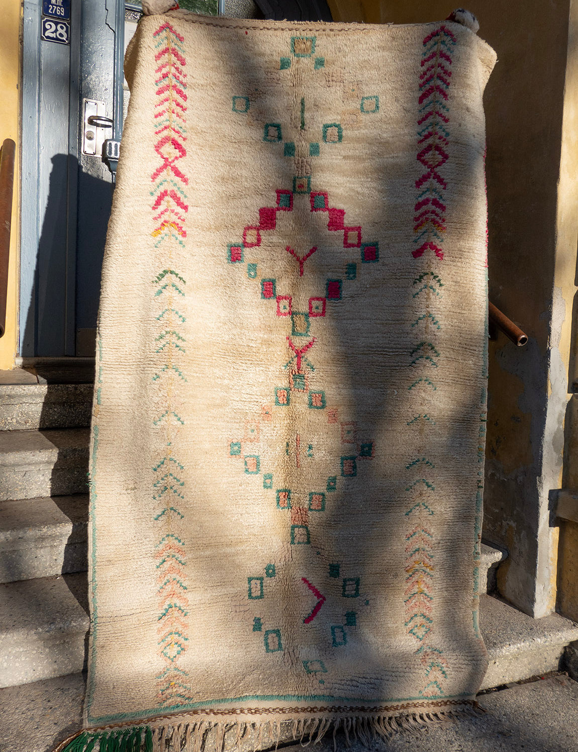 Moroccan vintage rug - Boujaad 2698