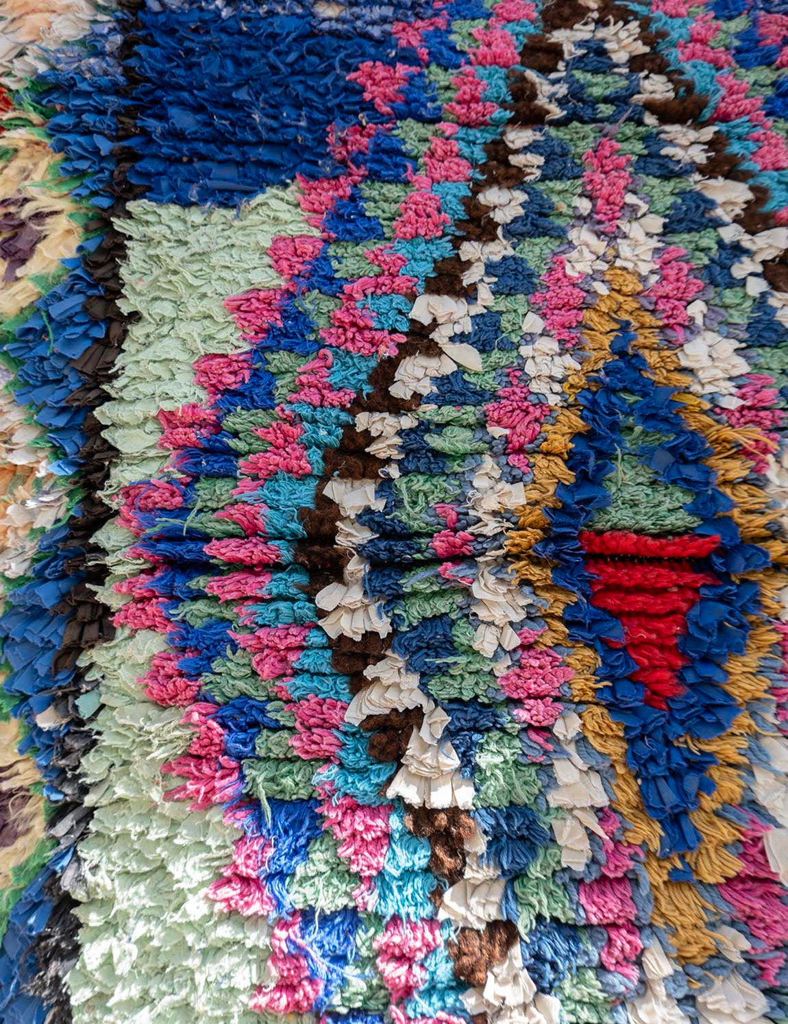 Moroccan vintage rug - Boucheroite 2713