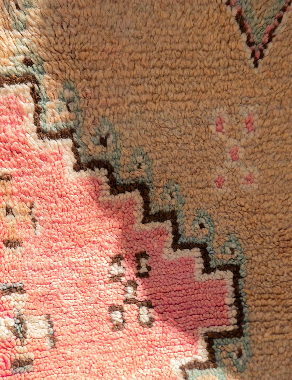 Moroccan vintage rug - Boujaad 2722