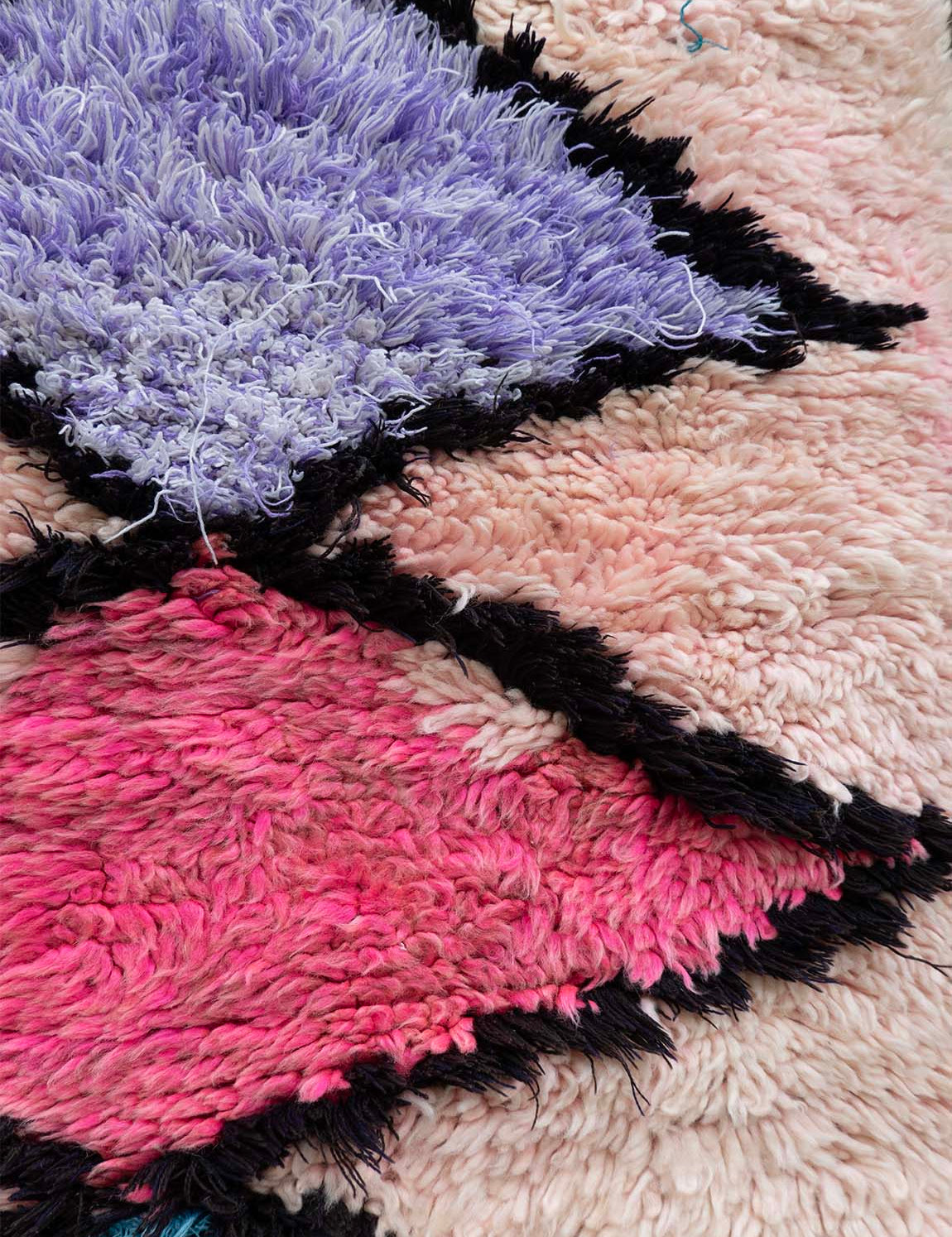 Moroccan vintage rug - Boujaad 2733