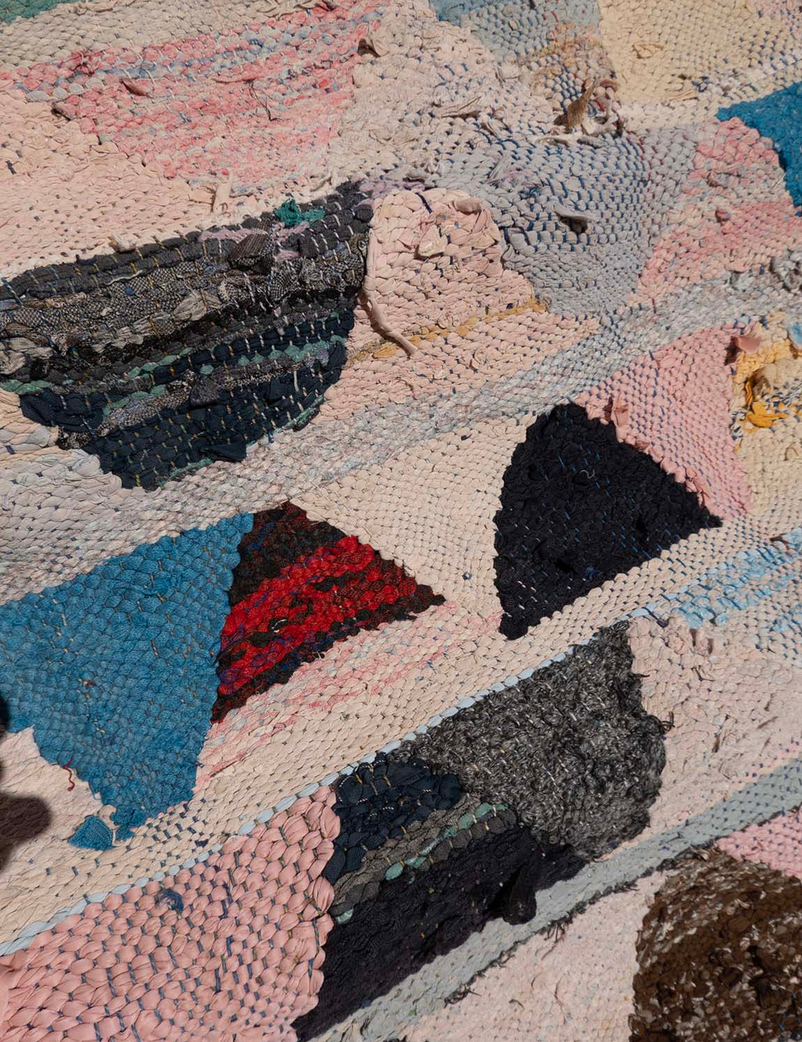 Moroccan vintage rug - Killim 2820