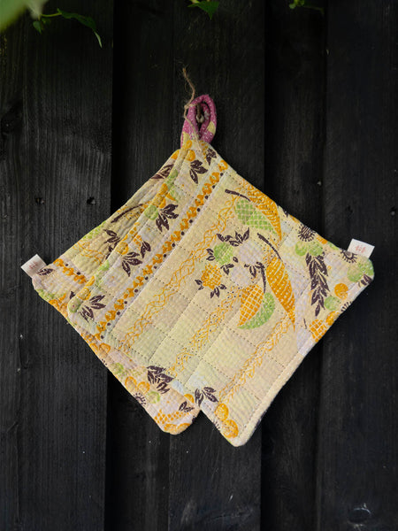 Potholder everyone