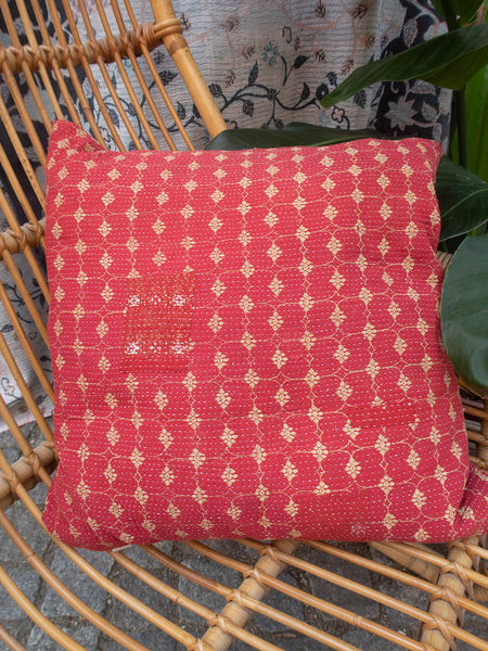 Indisk kantha pude M  - 368