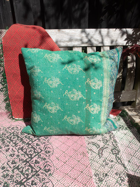 Indisk kantha pude M  - 372