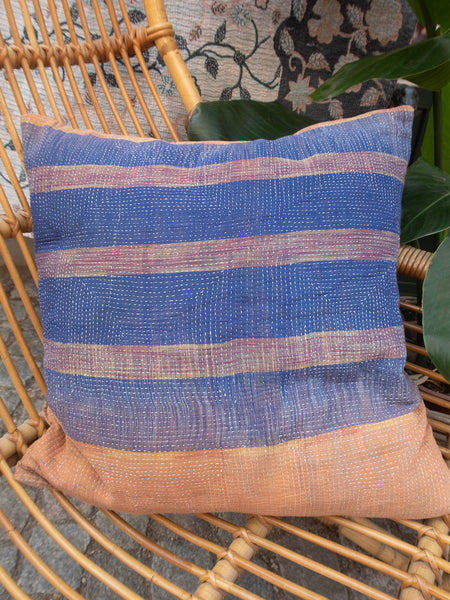 Indisk kantha pude M  - 373