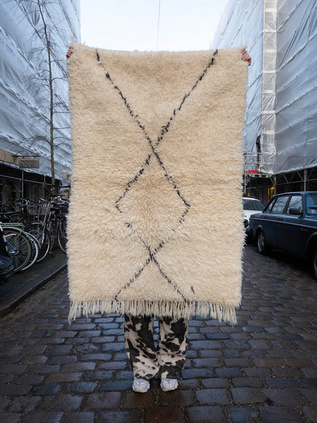 Moroccan Berber Rug - Beni Ourain 373