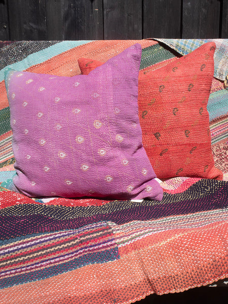 Indisk kantha pude M  - 386