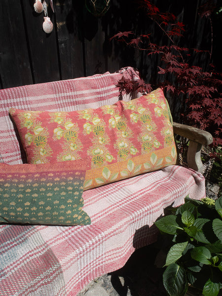 Indisk kantha pude XL - 389