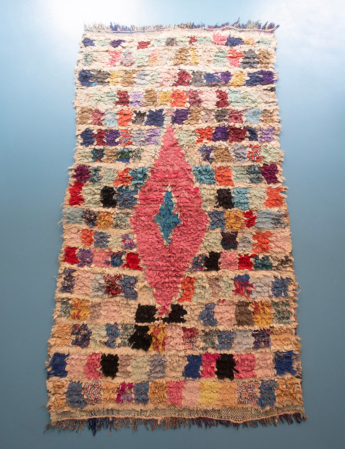 Moroccan vintage rug - Boucheroite 410