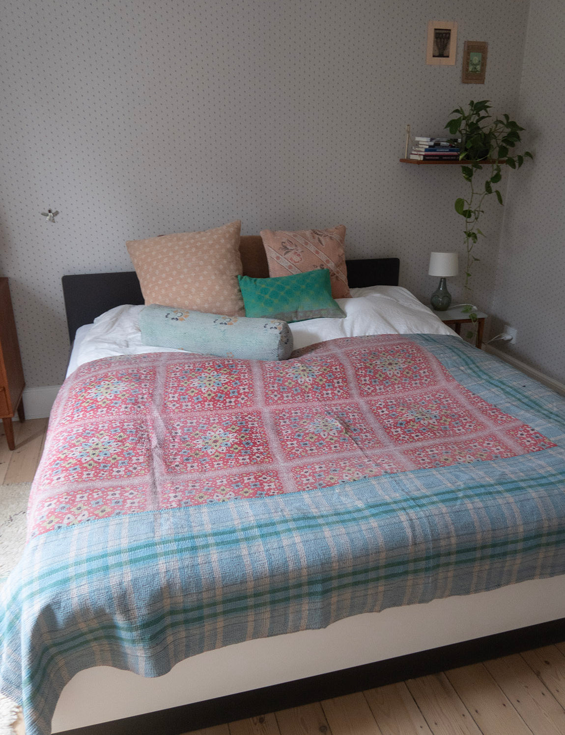 Indian kantha bedspread - 410