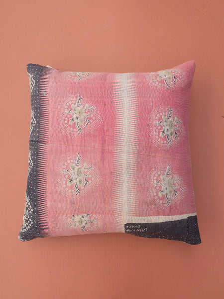Indisk kantha pude M  - 416