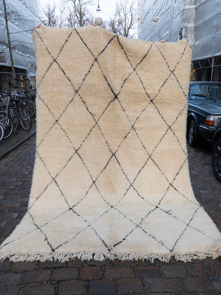 Marokkansk berbertæppe - Beni Ourain 443