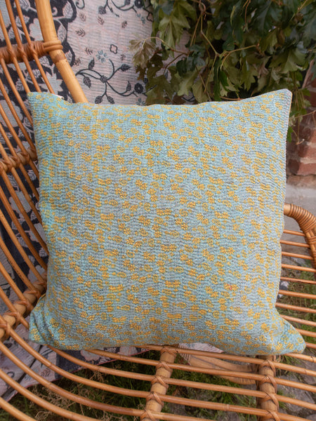Indisk kantha pude M  - 446