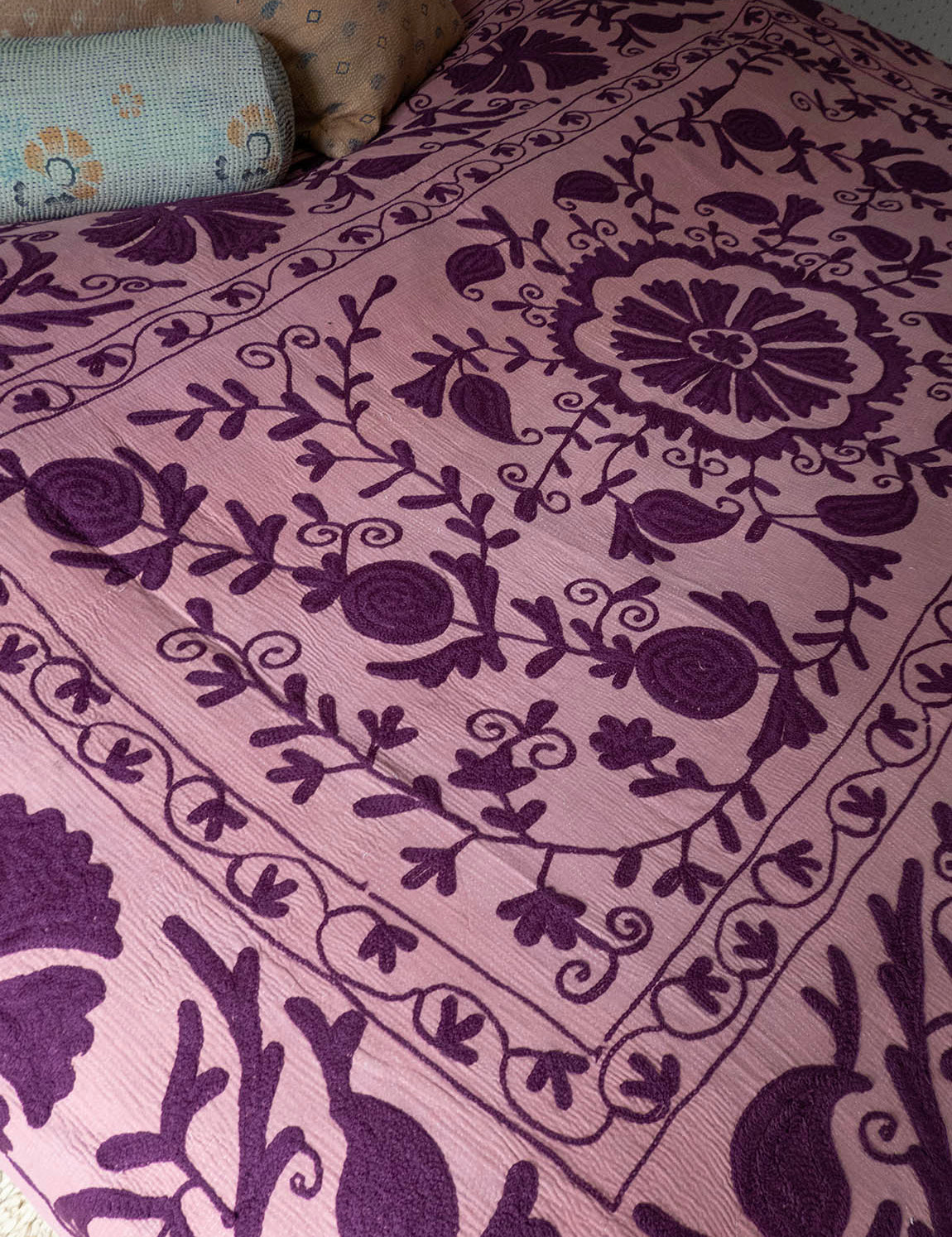 Indisk kantha suzani sengetæppe 44