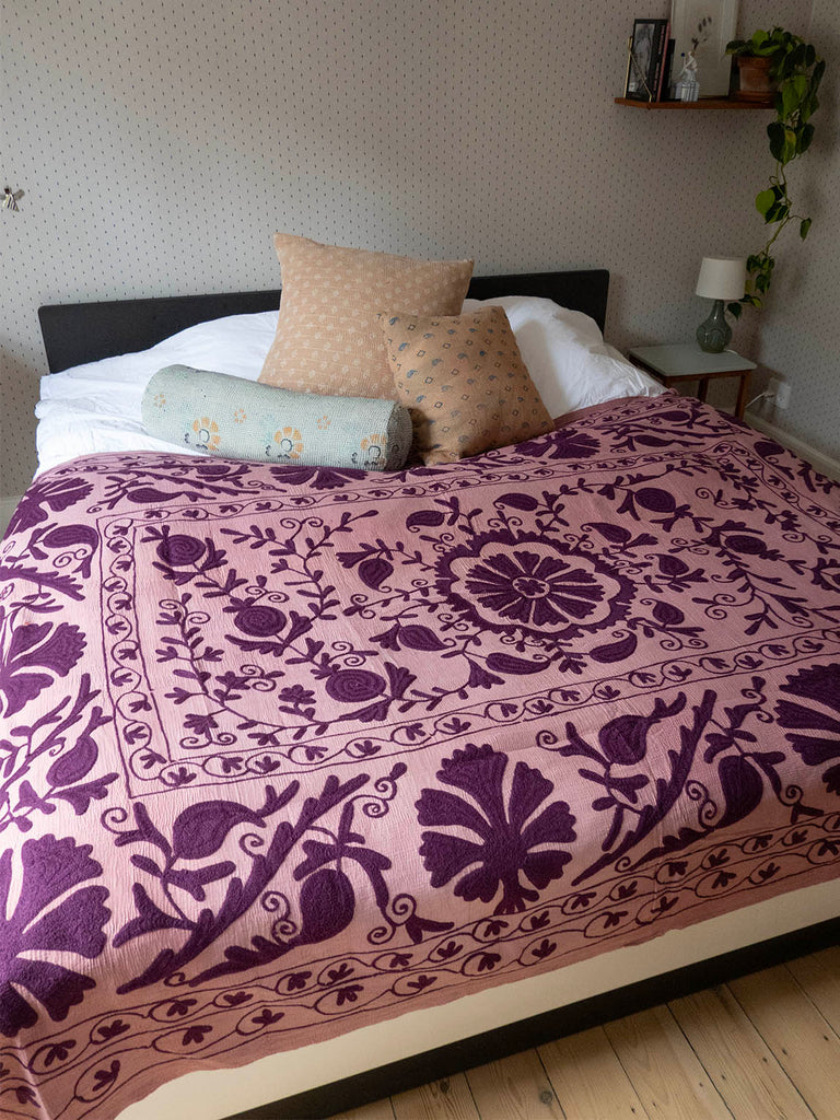 Indisk kantha suzani sengetæppe 44