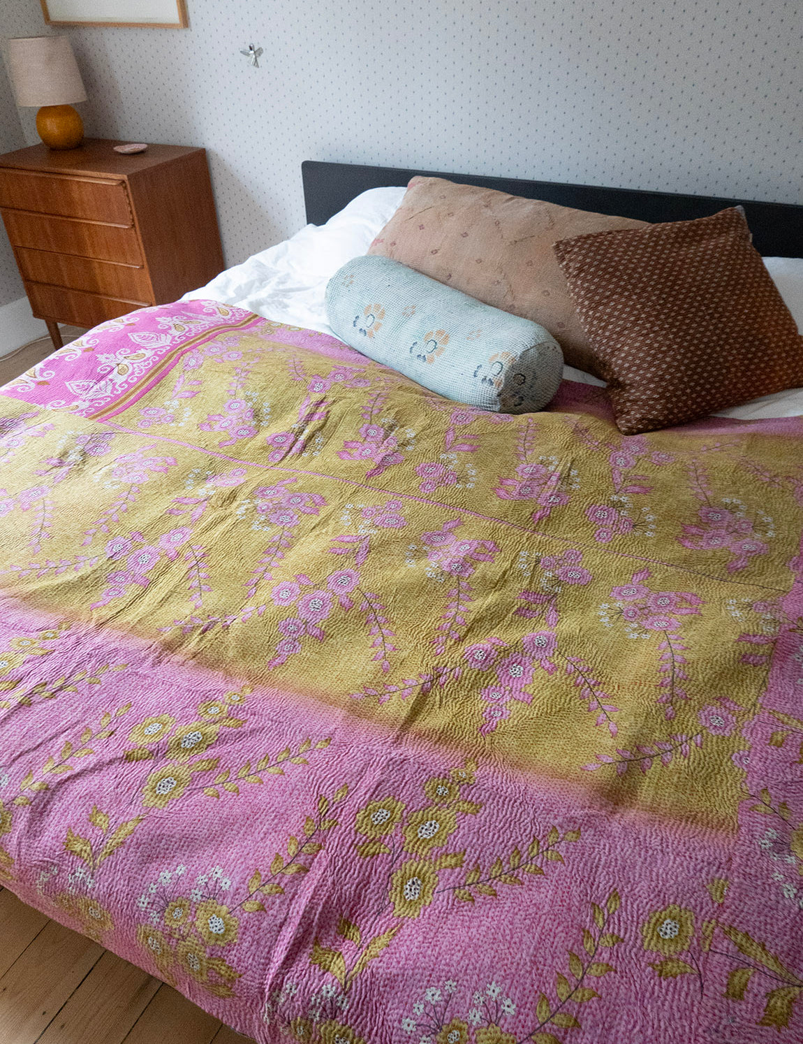 Indian kantha bedspread - 451