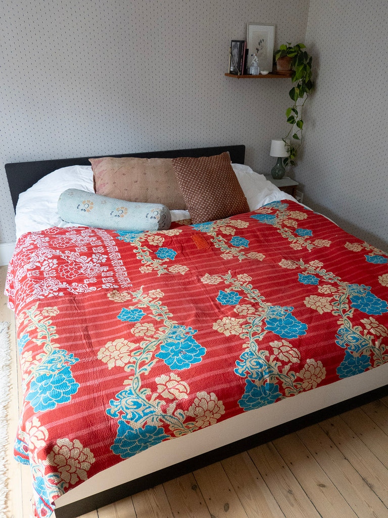 Indian kantha bedspread - 410