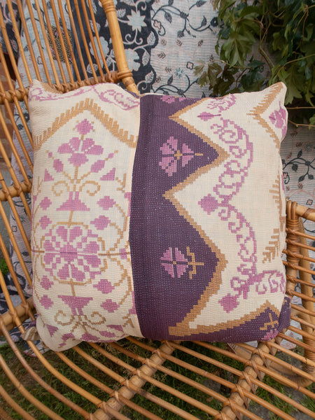 Indisk kantha pude L - 455