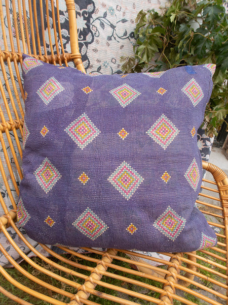 Indisk kantha pude L - 461