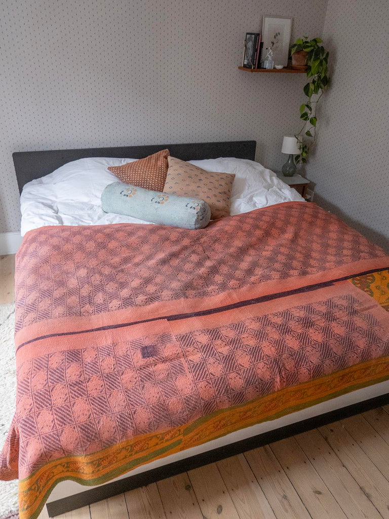 Indian kantha bedspread - 462