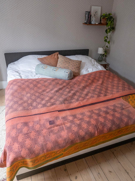 Indian kantha bedspread - 462
