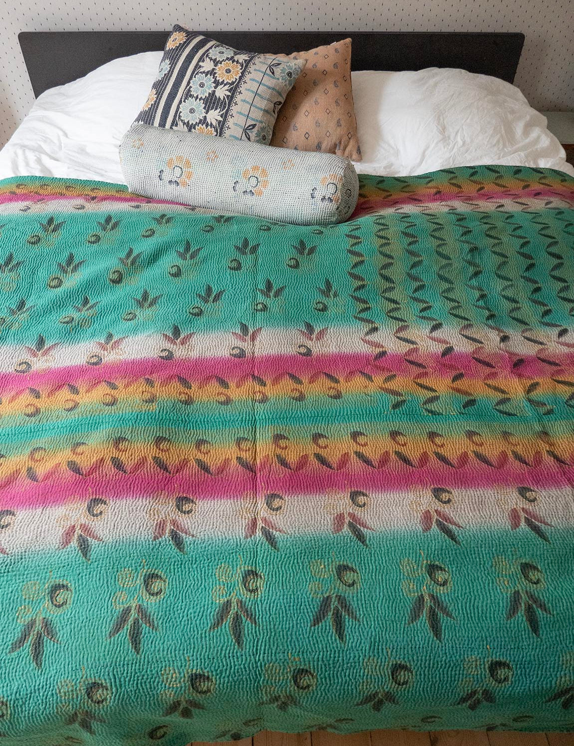 Indian kantha bedspread - 470