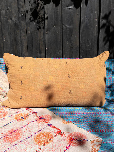 Indisk kantha pude XL - 488