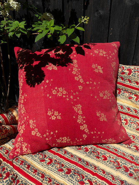 Indisk kantha pude L - 498