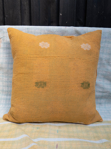 Indisk kantha pude M  - 536