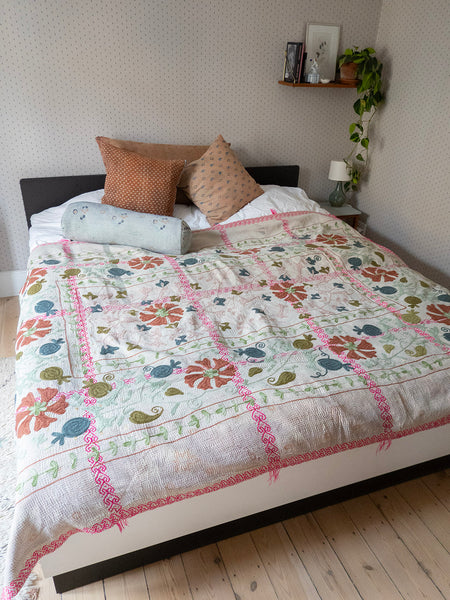 Indisk kantha suzani sengetæppe 56