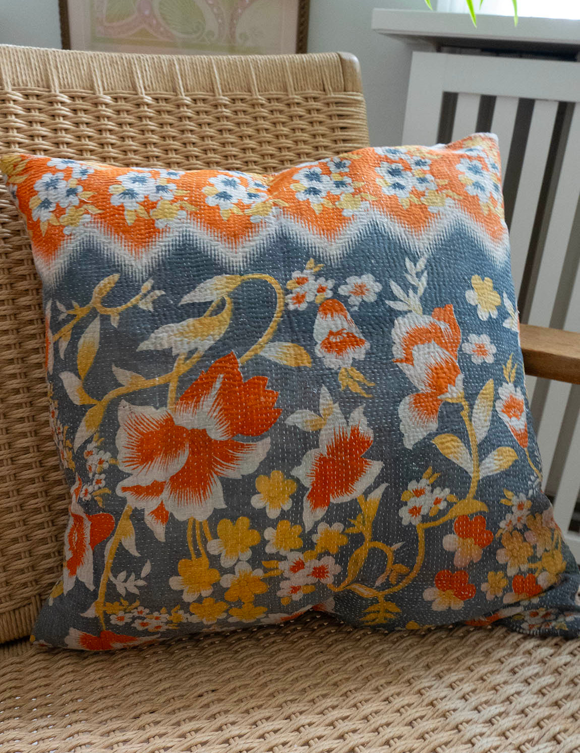 Indian kantha cushion M  - 615