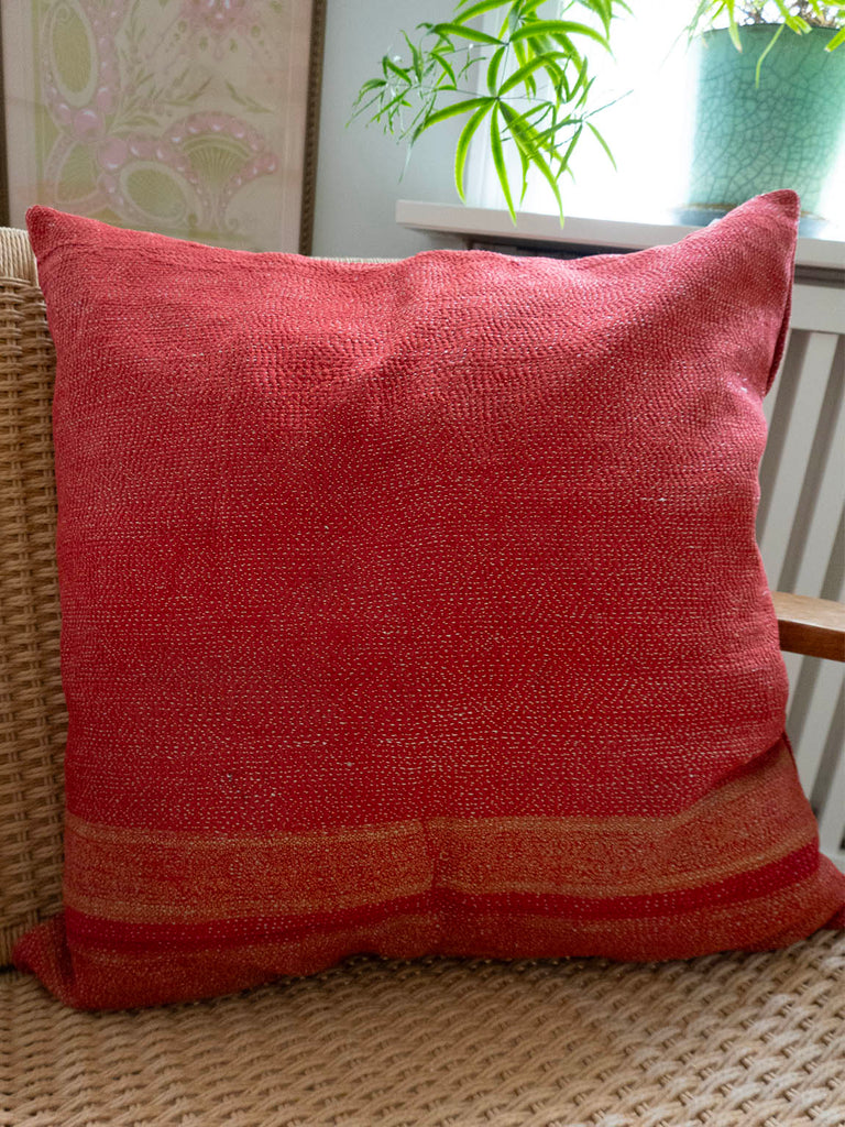 Indian kantha cushion L - 540