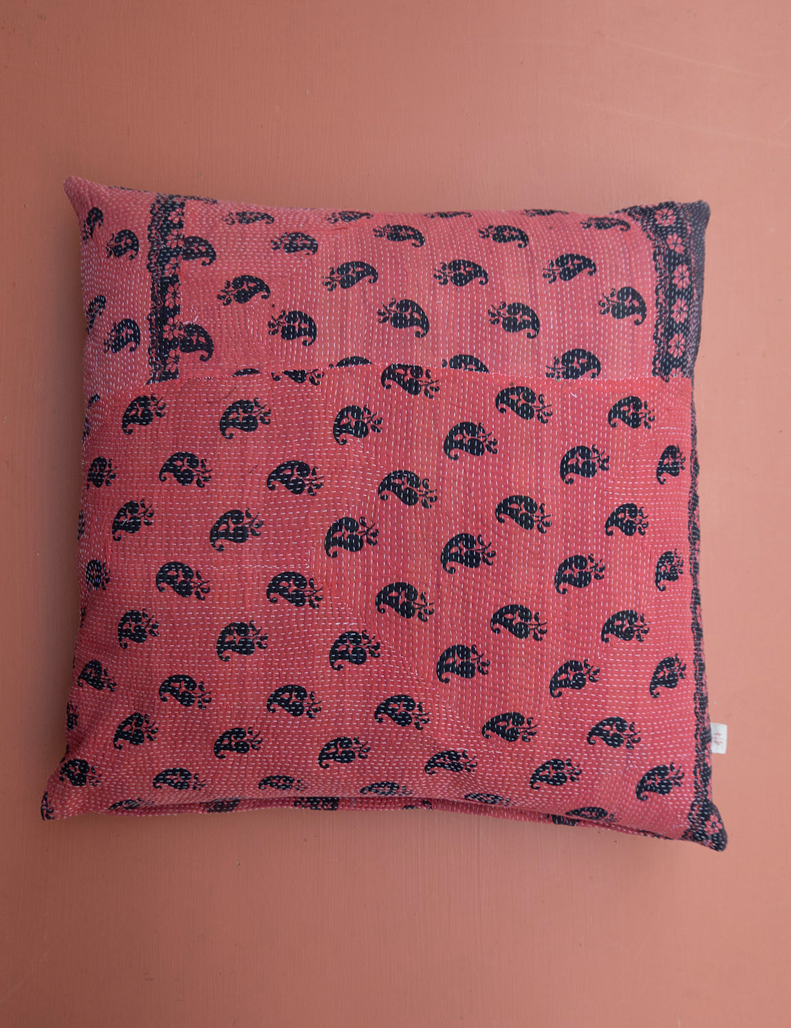 Indian kantha cushion M - 657