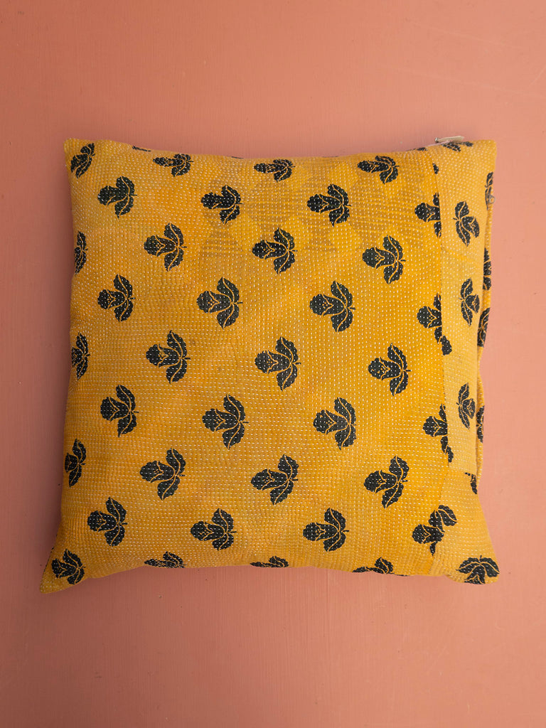 Indisk kantha pude M  - 658