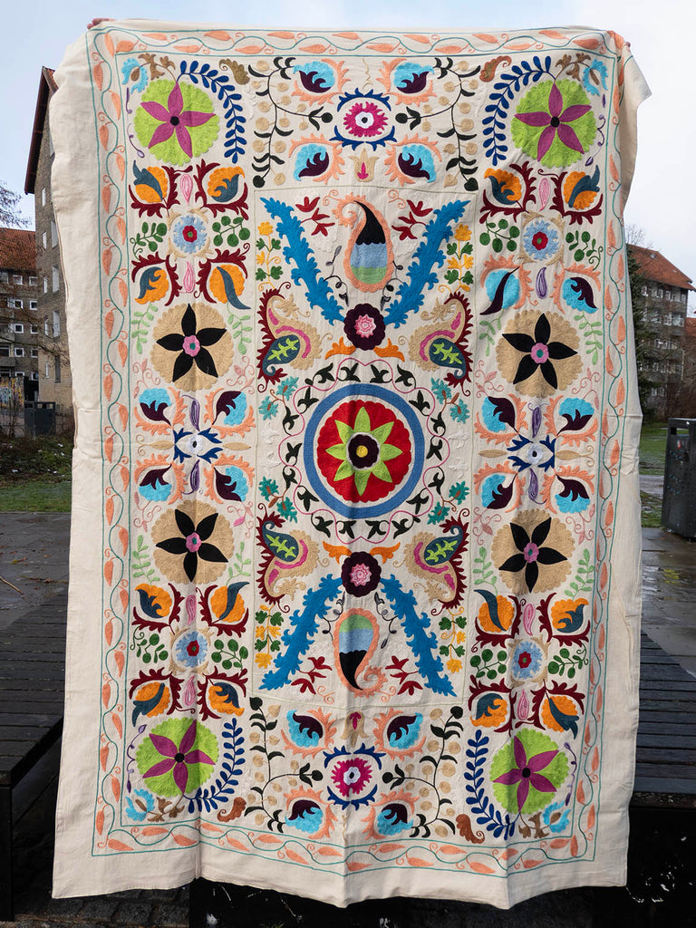 Indisk suzani sengetæppe 68