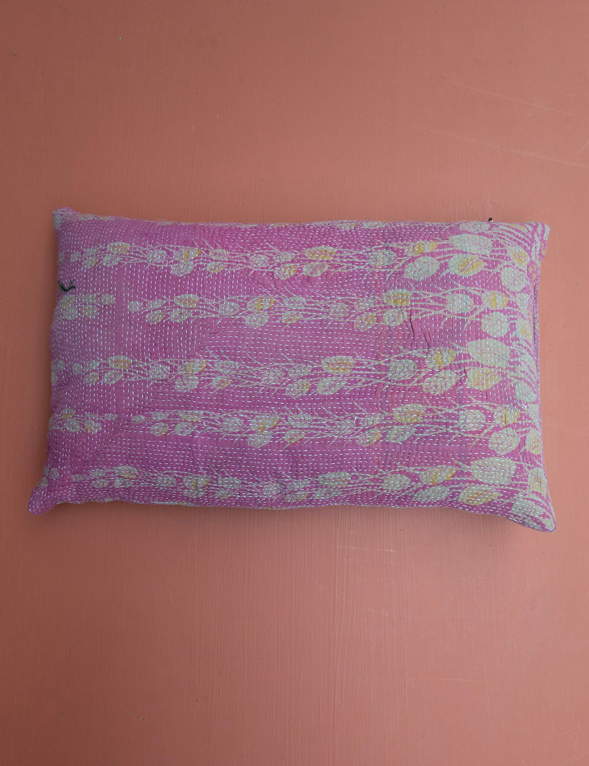 Indian kantha cushion S - 690