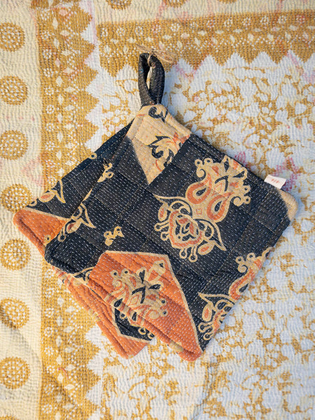 Potholder everyone