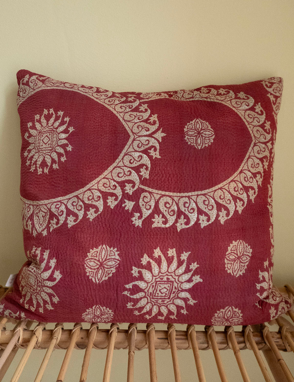 Indian kantha cushion M - 705