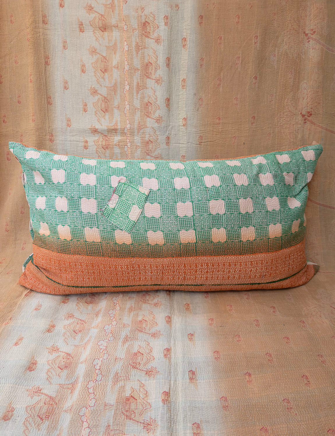 Indian kantha cushion XL - 725