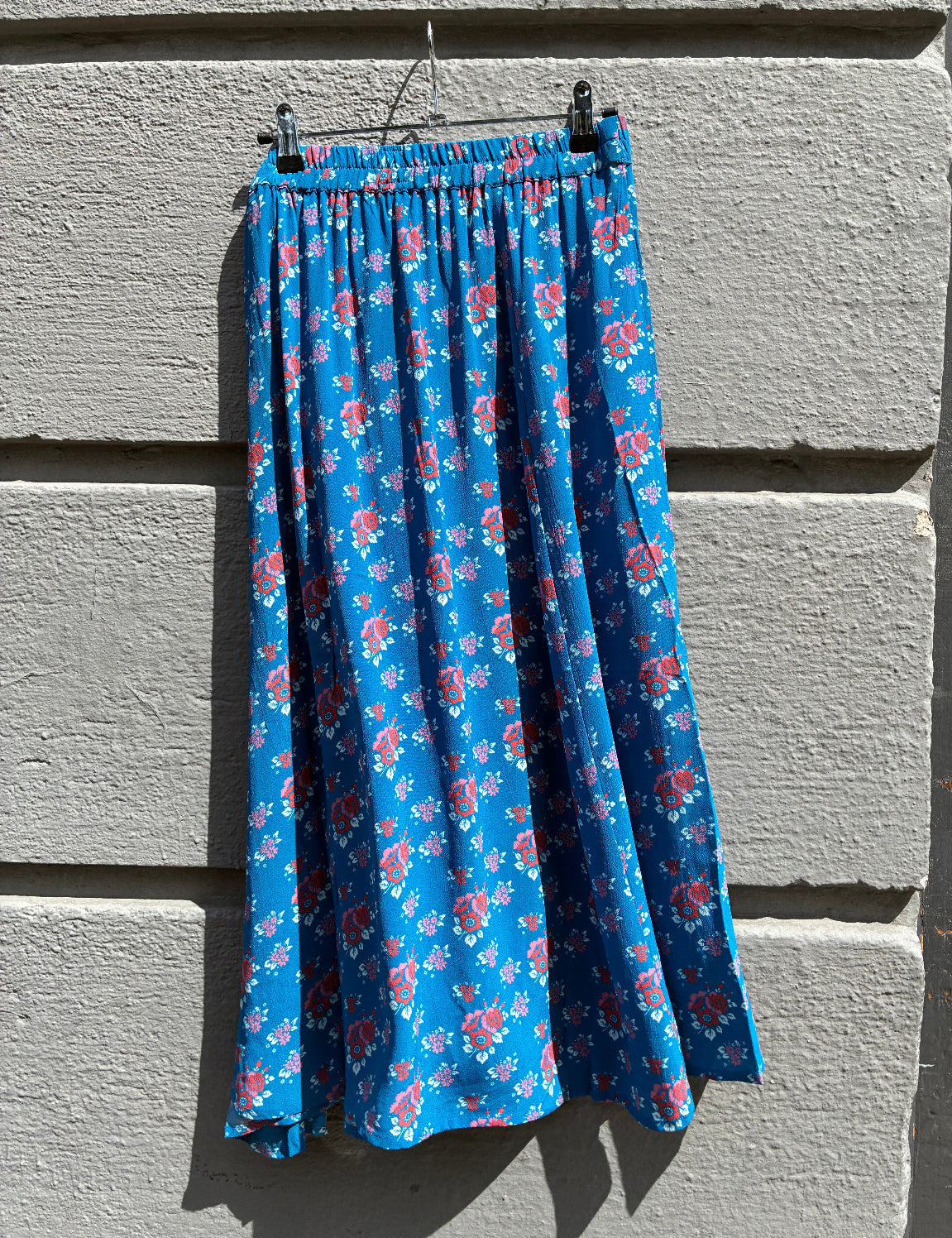 Summer Skirt - 111 Blue with Red Flower