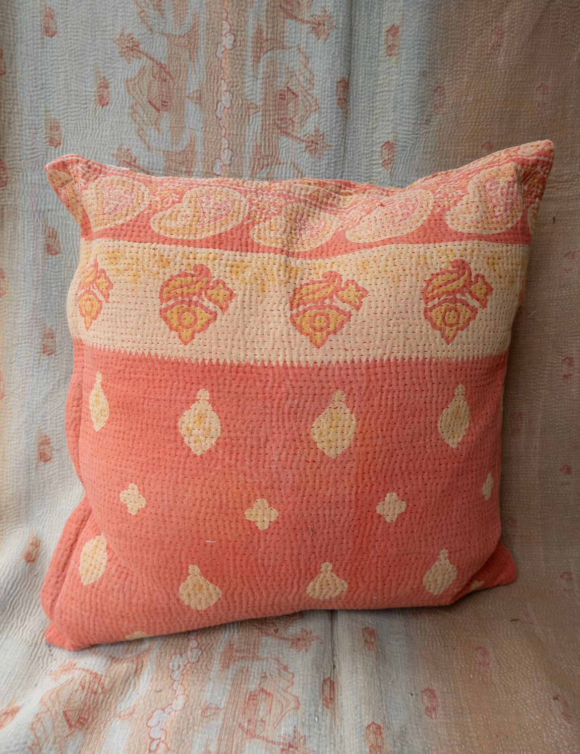Indian kantha cushion M - 746