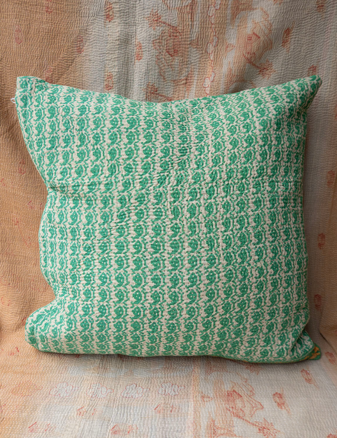 Indian kantha cushion M - 747